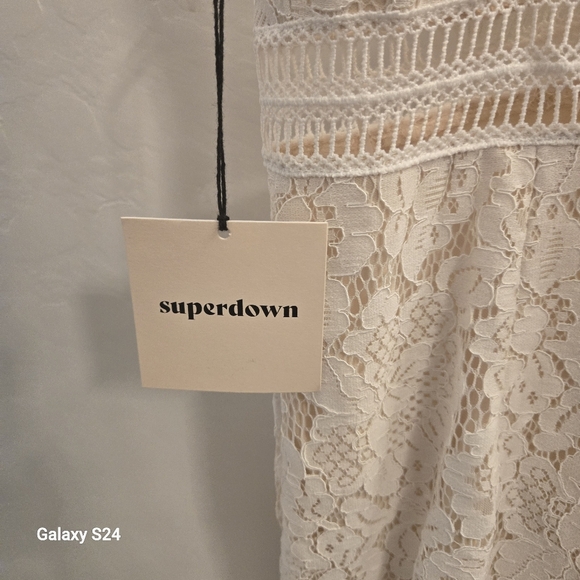 Revolve Superdown Remi Lace Mini Coctail Dress Size XS NEW!🤍🤍 - Picture 9 of 10